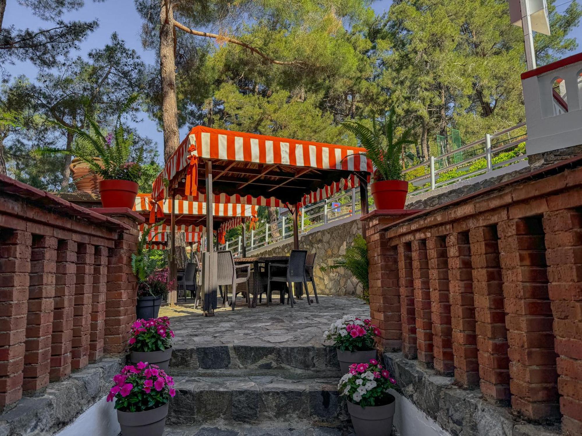 Semiramis Boutique Hotel & Spa Kato Platres Ngoại thất bức ảnh